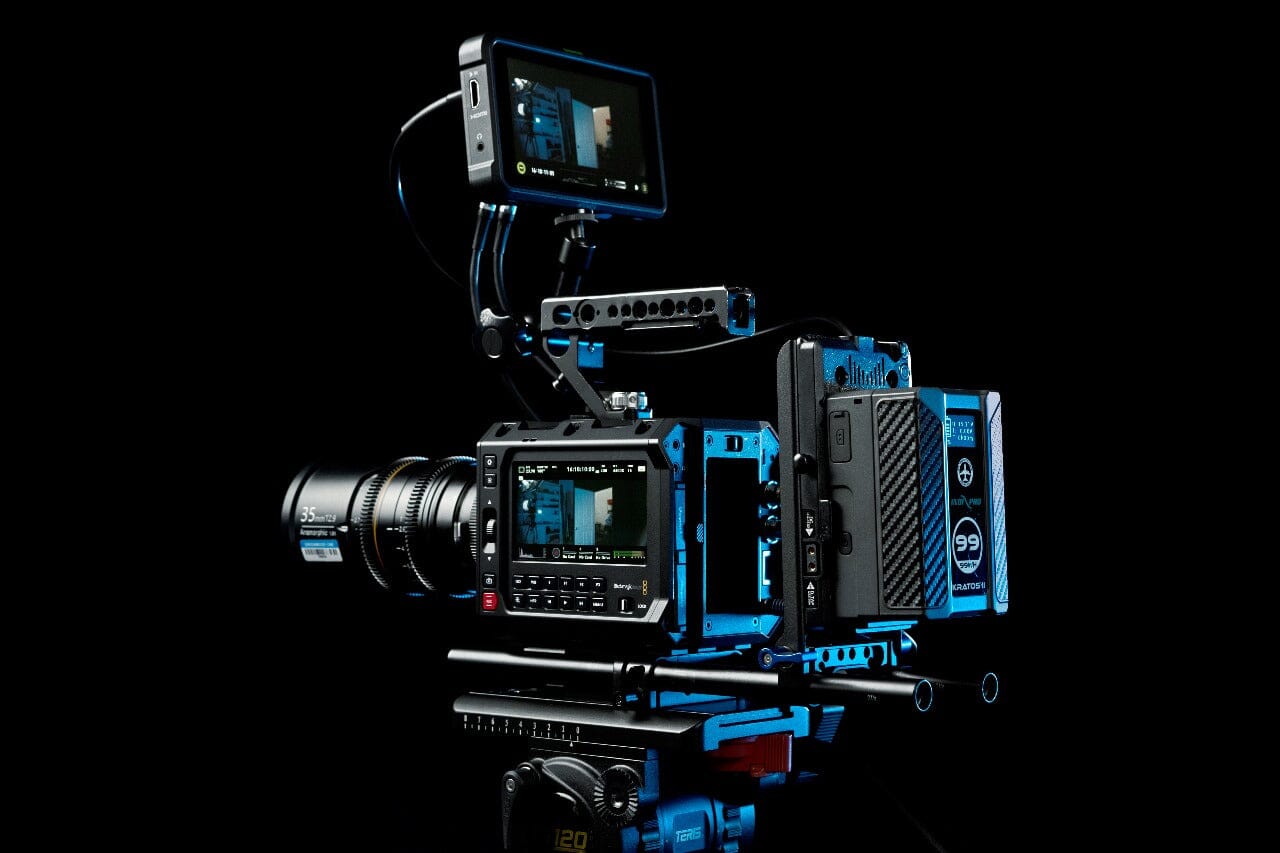 Power Bundle# 1 for Blackmagic PYXIS (Kratos 99Wh, D-Tap Charger, V-Mount Plate for PYXIS) Indipro Tools