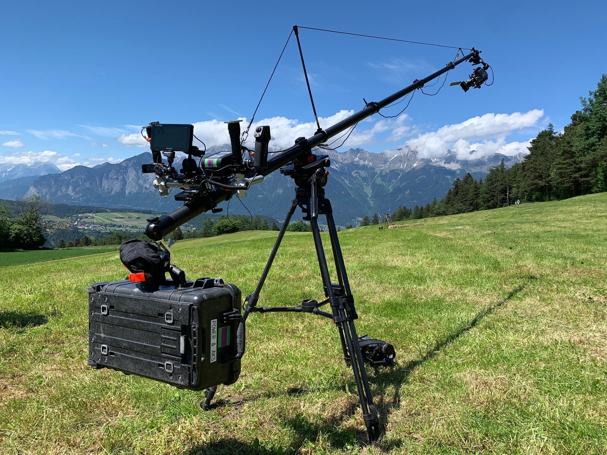 Introducing Teris: Elevate Your Creative Vision with High-Quality Tripods & Mini Jibs