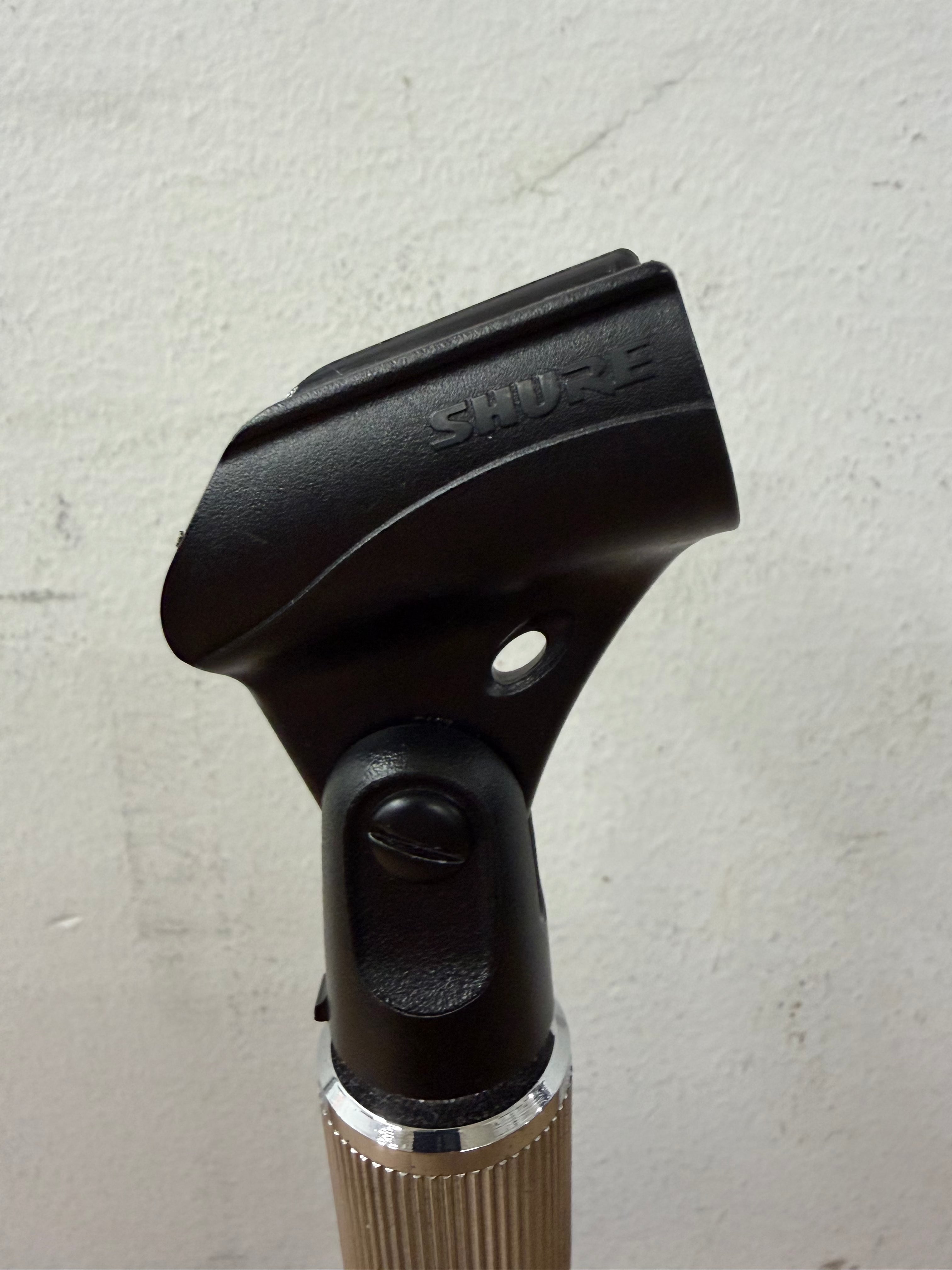 Shure SM58S Dynamic Vocal Microphone with On/Off Switch w/Mic Stand Vocal Mic Indipro Tools 