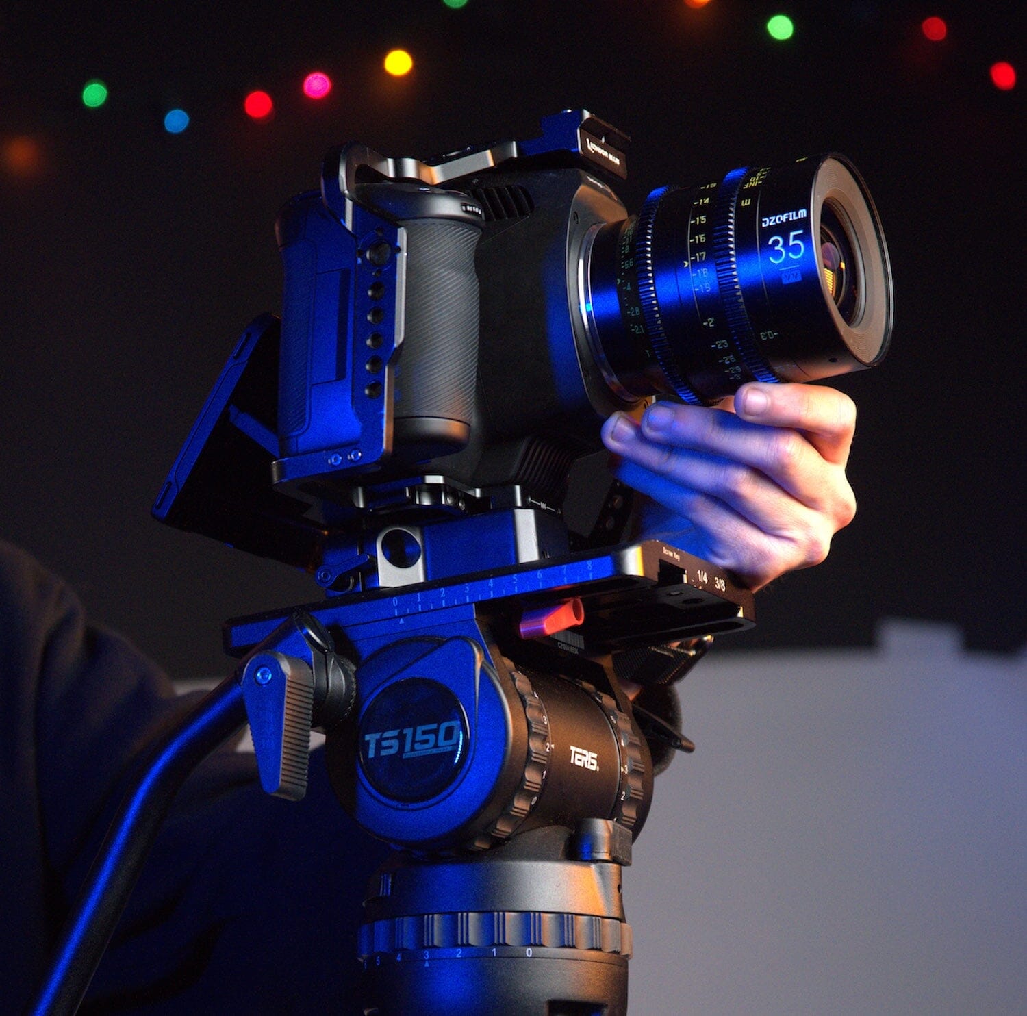 Teris TS150CF-Q Fluid Head & Tripod Kit (Carbon Fiber) Fluid Head & Tripod Kit Indipro 